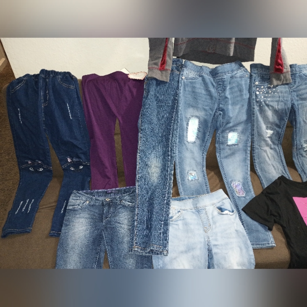 Girls bundle - Picture 2 of 12
